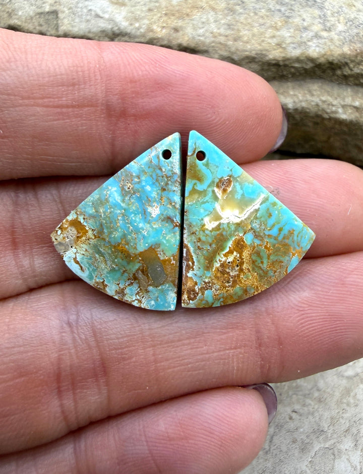 Tyrone Turquoise (New Mexico) Matching Earring Slab Bead