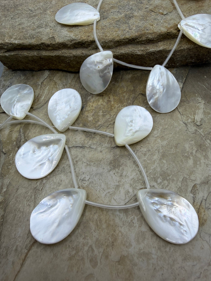 White Mother Of Pearl BIG Teardrop Beads 25x35mm 10 Piece